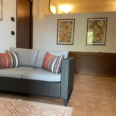 Holiday home Al Mare Nella Natura Selvaggia
